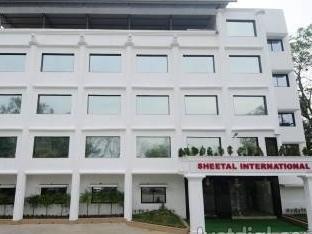 Sheetal International Rain Basera Rāipur Exteriör bild